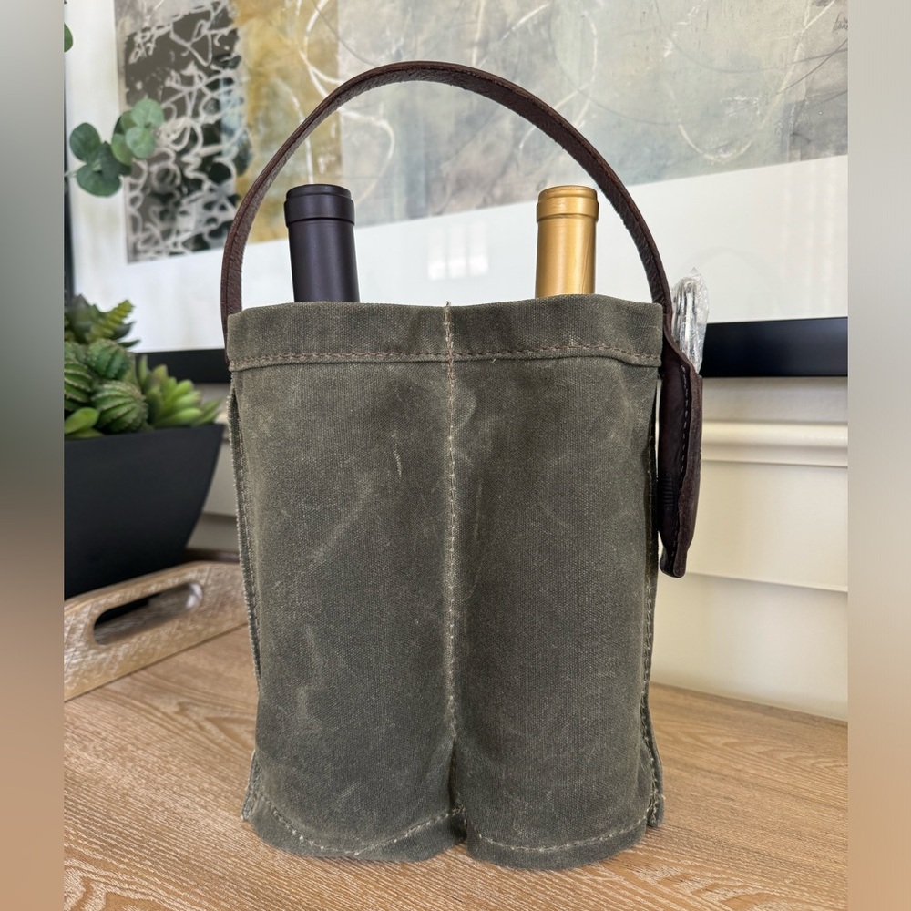 Orox Leather Co. Waxed Canvas Double Bottle Wine Caddy with Wine Key Olive Green - Picture 3 of 13